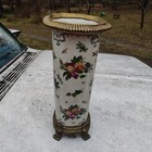 Vintage United Wilson 1897 Juwc White Floral Crackle Porcelain Vase Gilt Stand