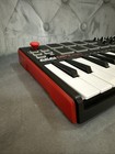 Akai Professional Mpk Mini Midi Keyboard Music Production 25-key Untested
