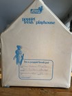 Vintage Pillsbury Playthings Poppin Fresh Playhouse 1974   5 Figures 