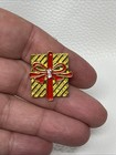 Present Gift Christmas Lapel Pin Pinback Tie Tack P4786