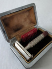 Vintage Gillette Red Tip Double Edge Safety Razor   Gilette Carry Case