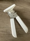 Pampered Chef Safety Smooth Edge White Manual Bottle Can Opener 2758 Retired