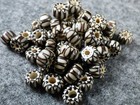 10 Old Hudson s Bay Comp Black   White Chevron Trade Beads Good Patina