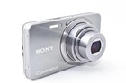 Sony Cyber-shot Dsc-w570 16 1mp 5x Optical Zoom Digital Camera -silver