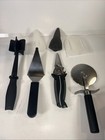 Pampered Chef Pizza   Pie Cutter Mix N Chop Shears Kitchen Tools W covers Lot