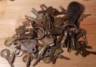 Mixed Lot  Vintage Flat Keys  - See Pics  2lbs