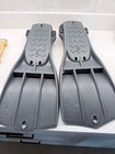 Rk3 Large Fins With Springs Grey Color