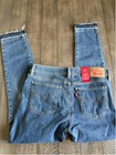Women s Levi s 711 Skinny Jeans Size 28 Blue Denim New