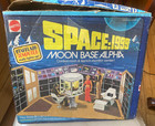 1976 Space 1999 Moon Base Alpha Instructions Mattel 11 X 17   Empty Original Box