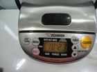 Zojirushi Ns-lac05 Electric Rice Cooker Warmer 3 Cup Spoon Cup No Inner Bowl