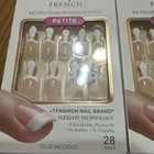 Kiss Revolutionary French Nails Petite Length   67942 Lot Of 2  56 Nails 