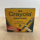 Vtg Crayola Crayons Binney   Smith No  64 Box Built In Sharpener Retired Colors