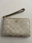 Coach Corner Zip  Signature Lthr Wristlet     New