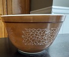 Vintage Pyrex - Woodland Brown - Mixing Bowl 401  750ml