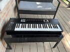 Native Instruments Komplete Kontrol S49 Mk1 Midi Keyboard Controller