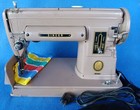 Singer 301a Portable Sewing Machine   Looks Good   Runs Good   Classic Vintage
