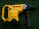 Dewalt D25600 120v 11 5 Amp Corded Rotary Hammer Drill 1 3 4   44mm  Nice Clean 