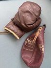 Vintage Everlast 4210 Speed Punching Bag boxing Glove  4 Pound 1984 Olympics