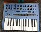 Korg Monologue Monophonic Analog Synthesizer With Presets-blue  monologuebl 