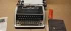 Olivetti Lettera Dl Typewriter Vintage Portable Manual Italy Classic W  Case  