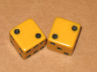 Bakelite Butterscotch Pair Dice Antique 100 Years Old Extra Nice 5 8 