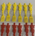 Vtg Mcdonald s Set Of 12 Ronald 6 Yellow   6 Red Plastic Forks
