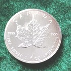 1999 Canadian Maple Leaf 5 Dollar 1 Oz  999 Fine Silver Coin With  Capsule