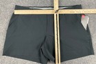 Under Armour Shorts Womens Size 16 Black Chino Golf Casual Fitted Heatgear Great