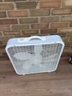 Vintage 20    Lakewood 3-speed White Box Fan  Model 200 i