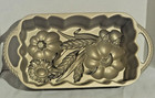 Nordic Ware Sunflower   Pumpkin Harvest Loaf Pan