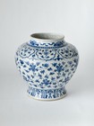 Rare Chinese Ming Dynasty Blue   White Porcelain Large Jar  Circa 1500   1550