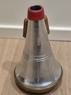 Humes   Berg Trumpet   Cornet Symphonic Straight Mute - Brass Bottom