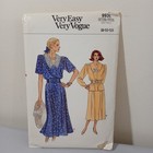 Uncut  Vintage Vogue Sewing Pattern  9936 Size 8-10-12 Misses Dress Top   Skirt