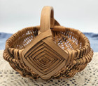 Vtg Appalachian Woven Splint Buttocks Basket 10  Handwoven Melon egg Basket
