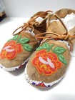 Antique C 1900-20s Montana Crow Indian Floral Beaded Moccasins - Xlnt Condition