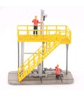 O Scale Tank Car Loading Platform W figures - New