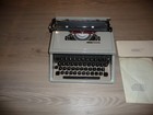 Olivetti Lettera 31 Vintage Ultra-portable Typewriter Made In Spain