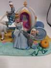 Walt Disney World Park Porcelain Cinderella Horse Carriage Coach Figurine Rare