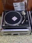 Technics Sl-1210m5g Direct-drive Turntable Pair W  Odyssey Case M44-7 Needles