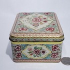 Vintage Embossed Floral Straw Flowers Hinged Tin Box Lid Container Holland Metal