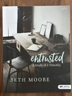 Beth Moore Entrusted Bible Study Kit 2 Timothy Leader Guides 4 Dvds Set Lifeway