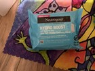 4 neutrogena Hydro Boost Facial Cleansing Wipes-25 Each Ct- 100 Total Count 