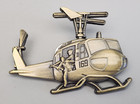 Lot Of 5  Vietnam War Pin-back Buttons Service Medal Us Army Air Assault Cavalry