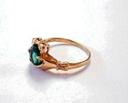 Vintage 14k Yellow Gold Claddagh Style Ring Set With A  Natural Emerald