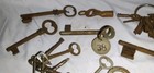 40  Vintage Old Skeleton Keys Lot Door Lock Barrel Keys Estate Collection Decor
