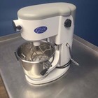 Used Globe Sp05 5 Qt 10 Speed Countertop Mixer   Stock No  920203