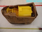 Rubbermaid Commercial Wavebrake 26 Qt  Mop Bucket   Wringer Combo 086876184839