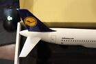 Airbus A320-200 Lufthansa 1 100 Limox