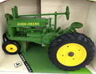 Vintage 1984 Ertl 1 16th Scale 1934 John Deere Model A Tractor 539-10do Green