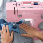 Singer   Heavy Duty 4411  pink  High Speed Sewing Machine   Accessories